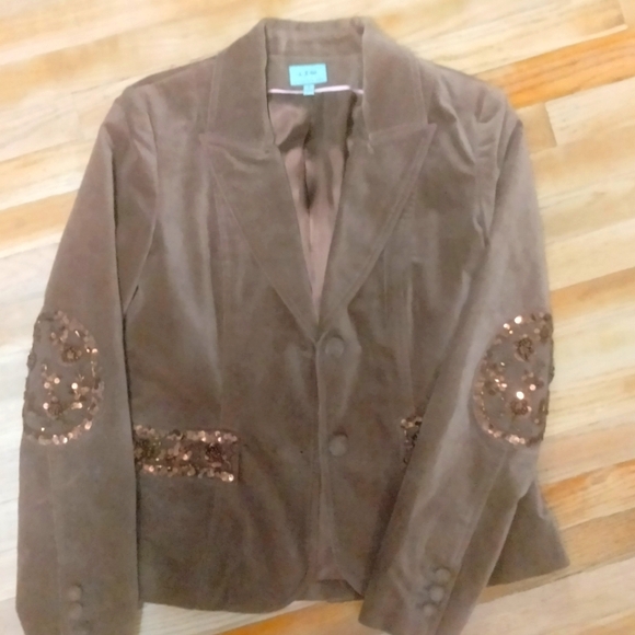 Ladies jacket - Picture 1 of 5